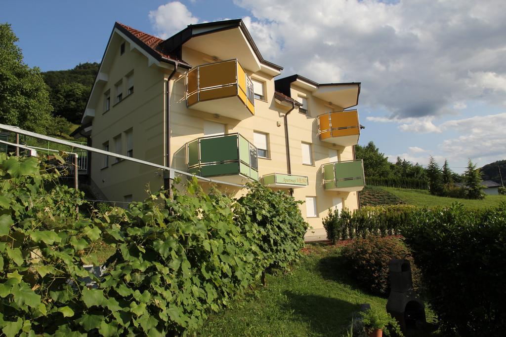 Apartments Veno Лашко Екстер'єр фото