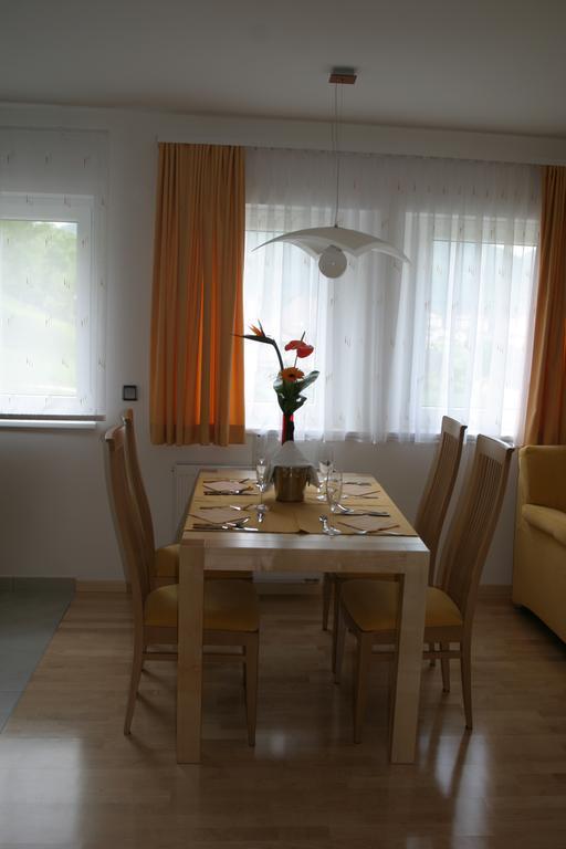 Apartments Veno Лашко Екстер'єр фото